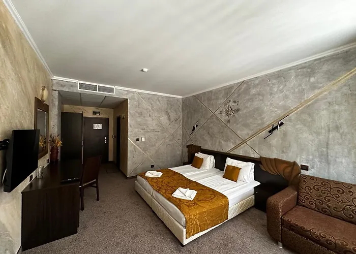 Отель Art Babylon Солнечный берег