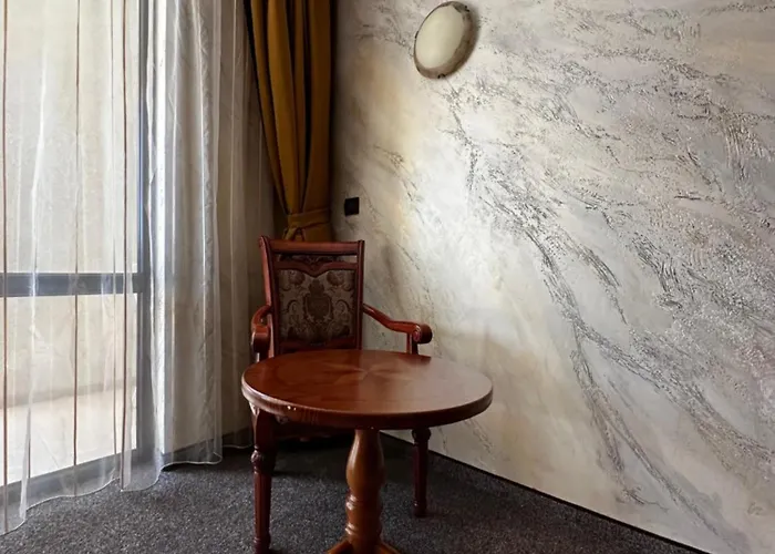 Отель Art Babylon 4*