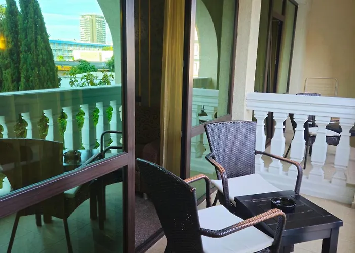 Hotel Art Babylon Slantchev Briag