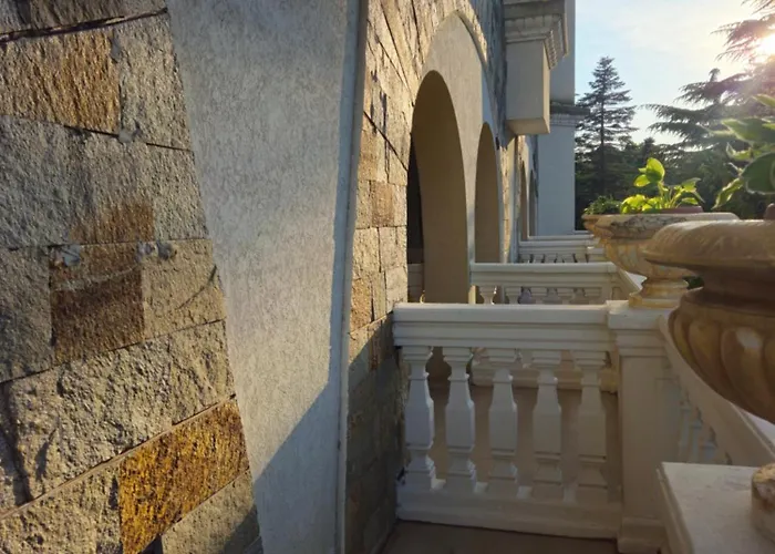 Art Babylon Солнечный берег