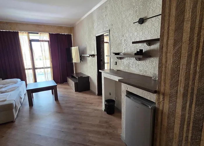 Art Babylon Солнечный берег