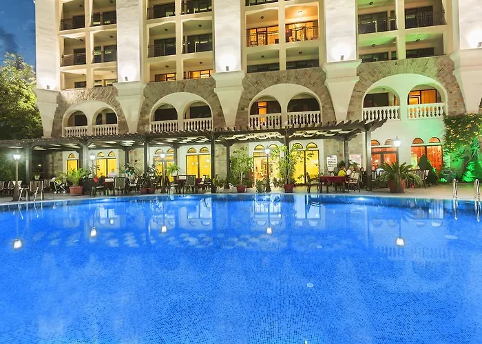 Отель Art Babylon