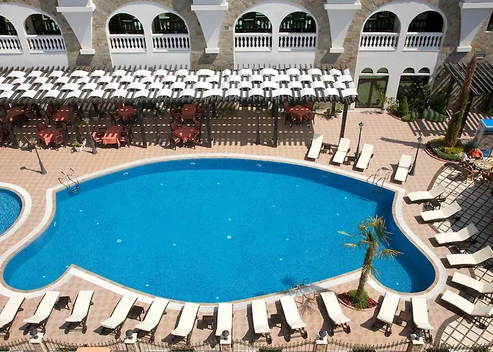 Art Babylon Отель Солнечный берег