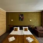 Art Babylon 4*