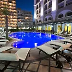 Art Babylon 4* ساني بيتش