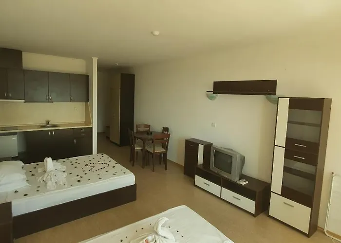 Art Babylon Hotel Slantchev Briag